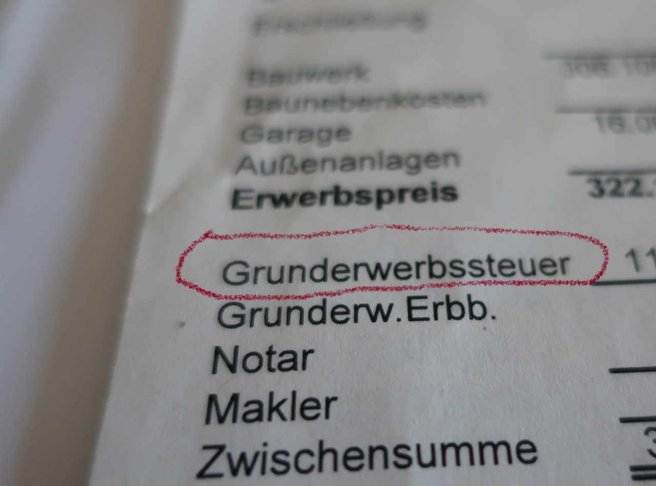 Eigenheimerverband fordert Freibetrag bei der Grunderwerbsteuer für selbstgenutztes Wohneigentum Eigenheimerverband fordert Freibetrag bei der Grunderwerbsteuer für selbstgenutztes Wohneigentum